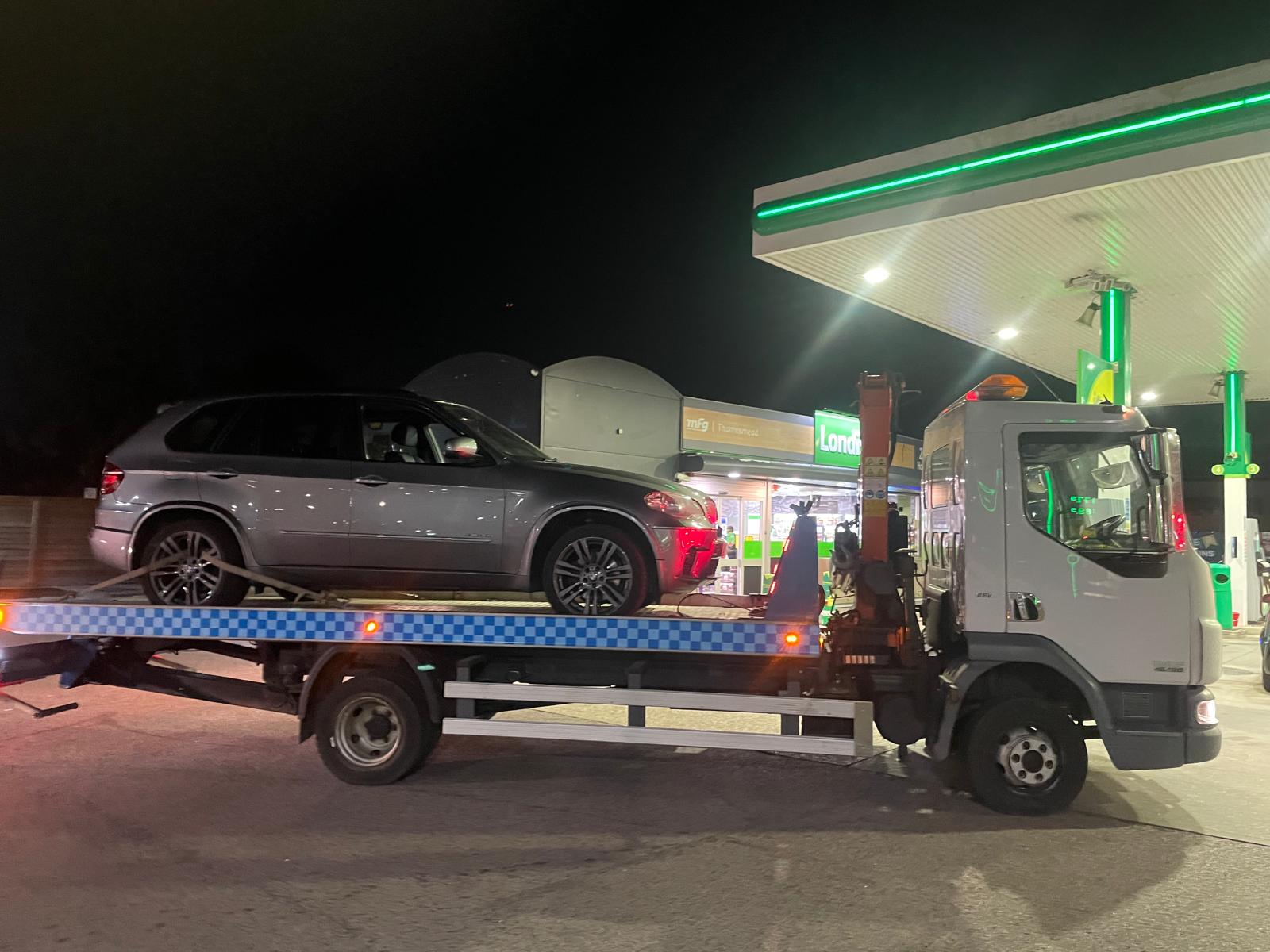 Recovery of 4×4 from petrol station Recovery of 4x4 from petrol station